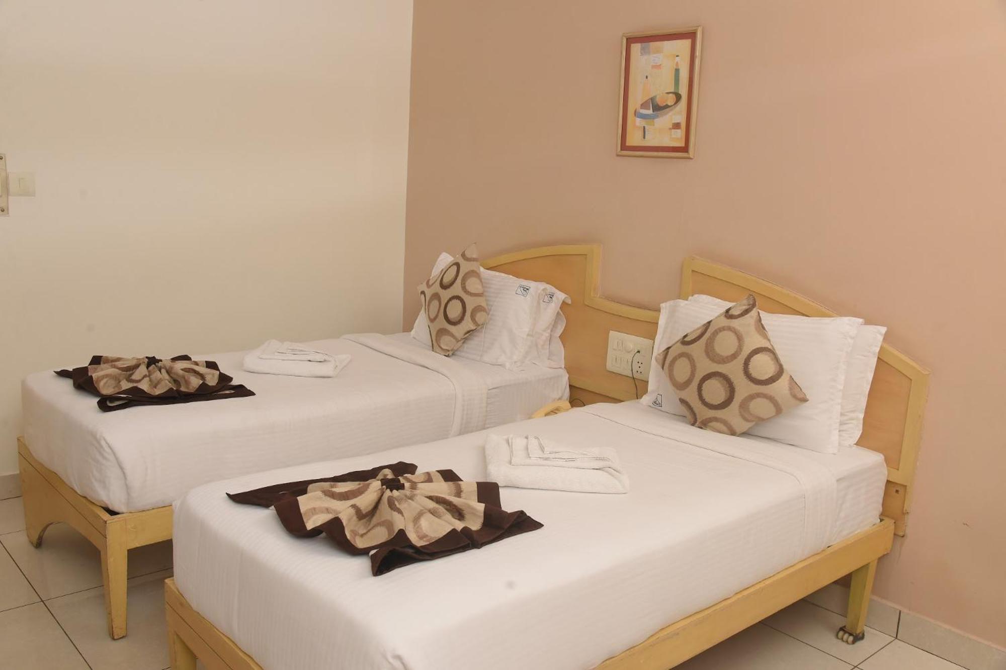 Hotel Annapoorna Residency Secunderabad Екстер'єр фото