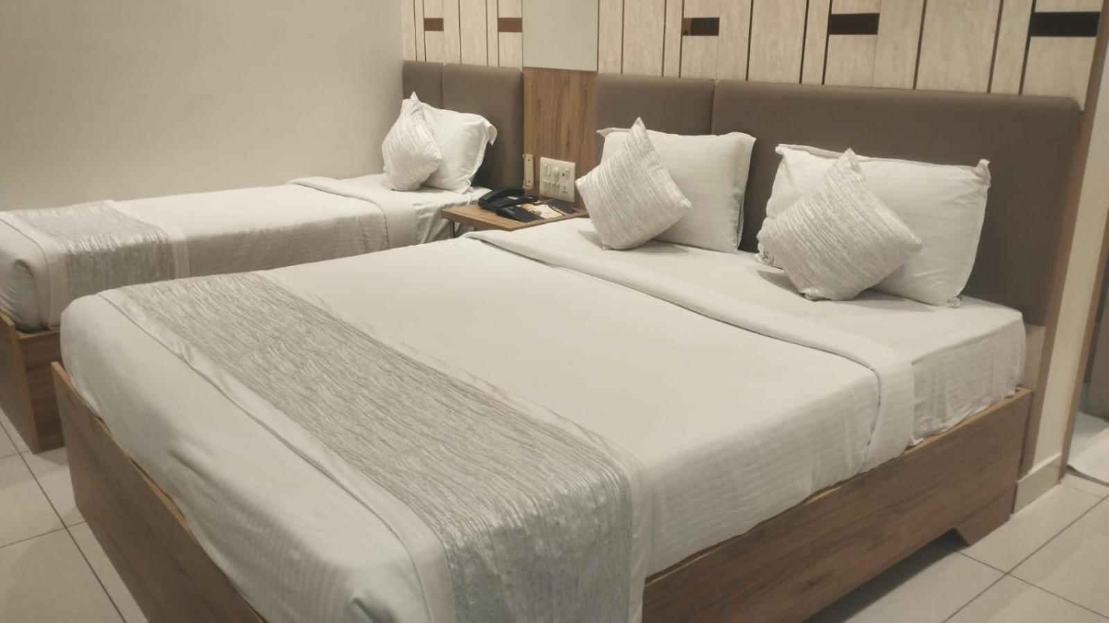 Hotel Annapoorna Residency Secunderabad Екстер'єр фото