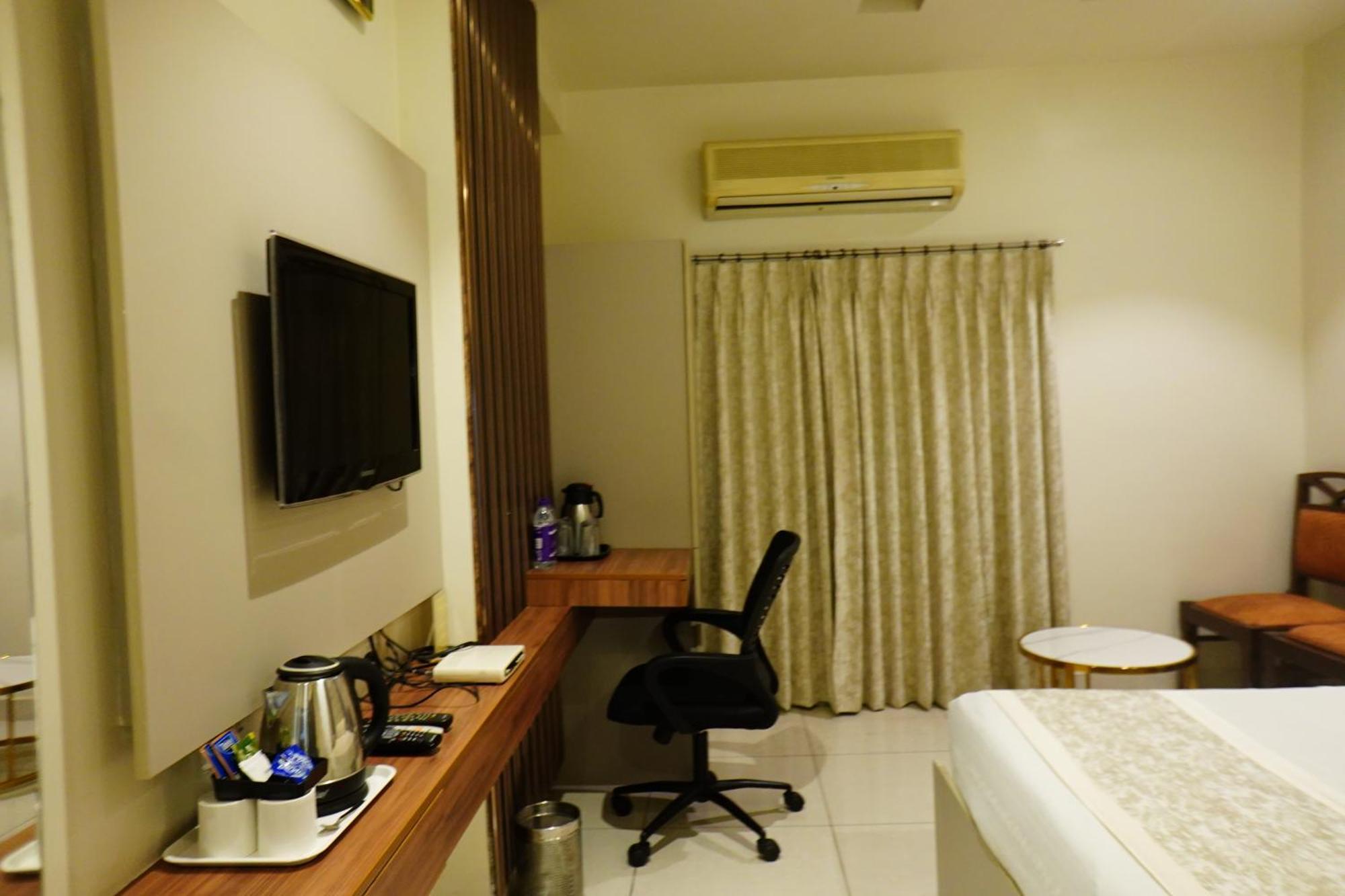 Hotel Annapoorna Residency Secunderabad Екстер'єр фото
