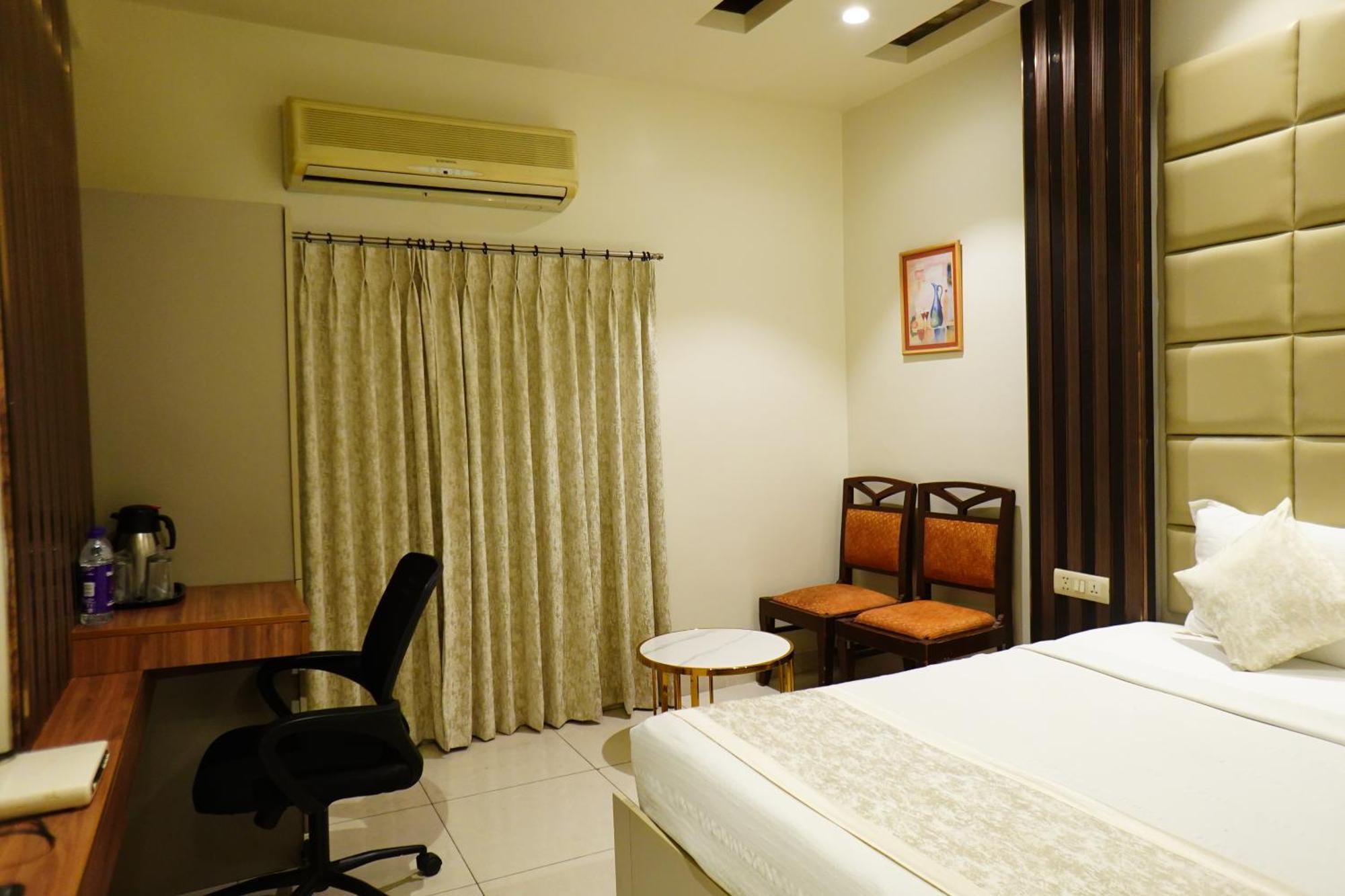 Hotel Annapoorna Residency Secunderabad Екстер'єр фото