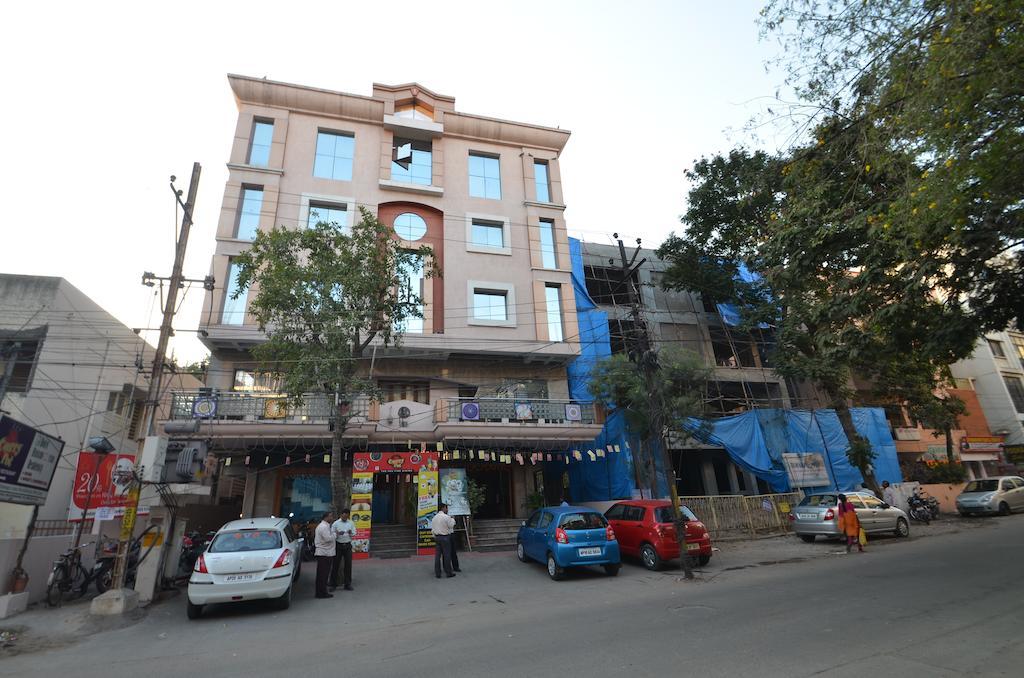 Hotel Annapoorna Residency Secunderabad Екстер'єр фото